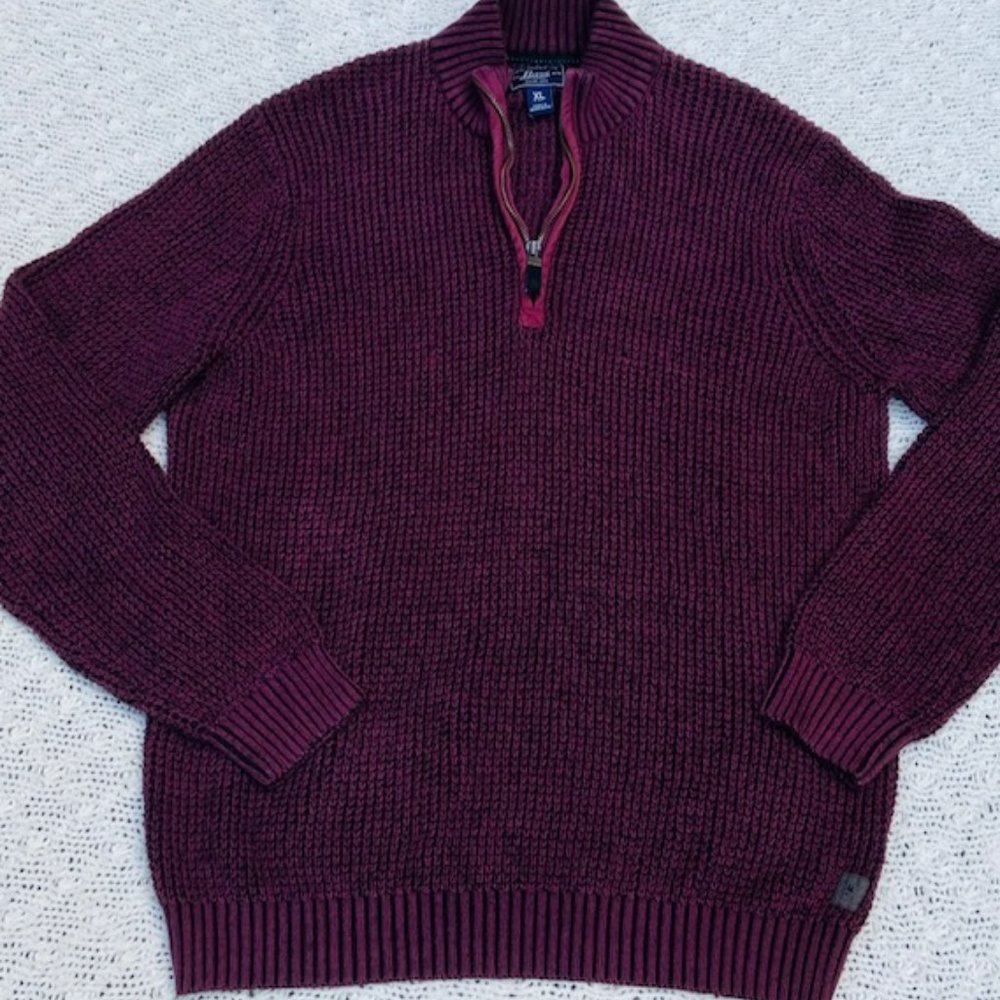 Bill Blass Men's XL Half Zip Bulky Pullover Sweater in Great Condition